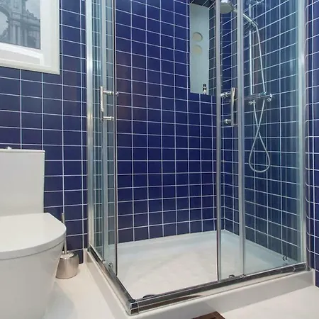 Boutique Apartment *